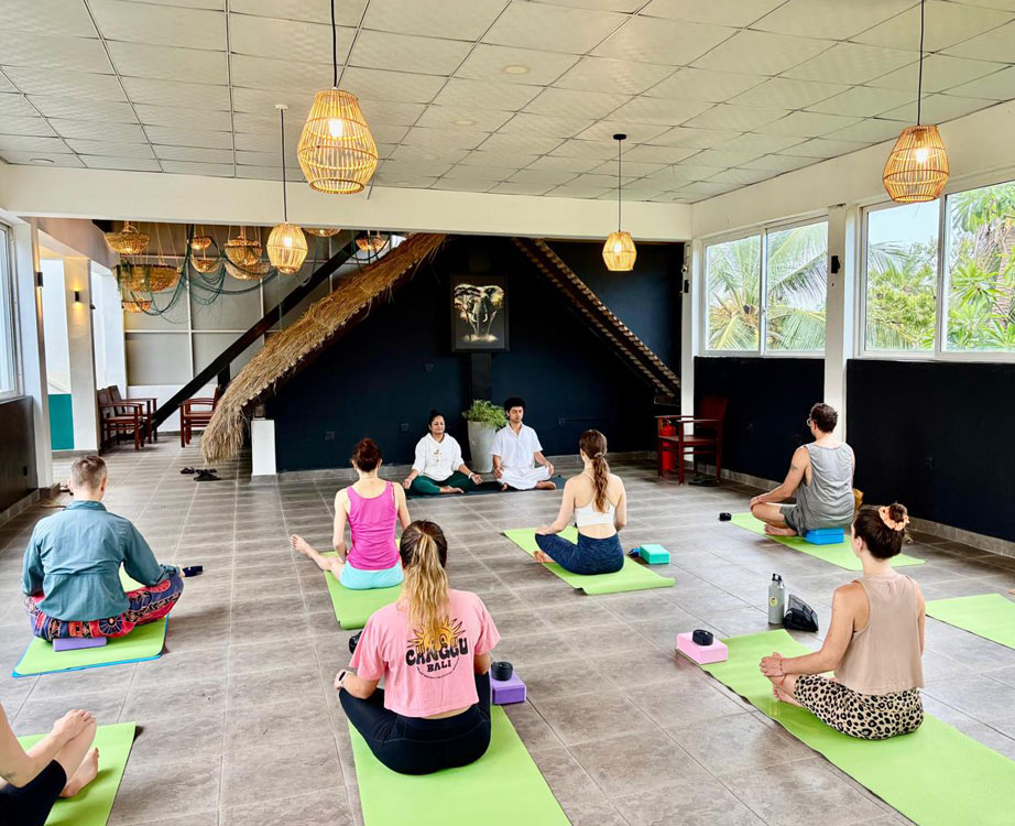50 Hour Yoga Teacher Training in Sri Lanka