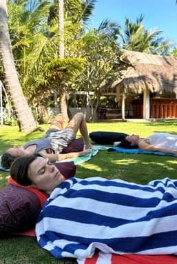 50 Hour Yoga Teacher Training in Sri Lanka 50 Hour Yoga Teacher Training in Sri Lanka